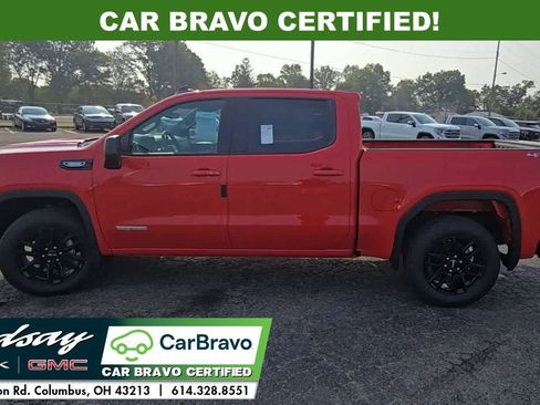 Used 2025 GMC Sierra 1500 Elevation image 5