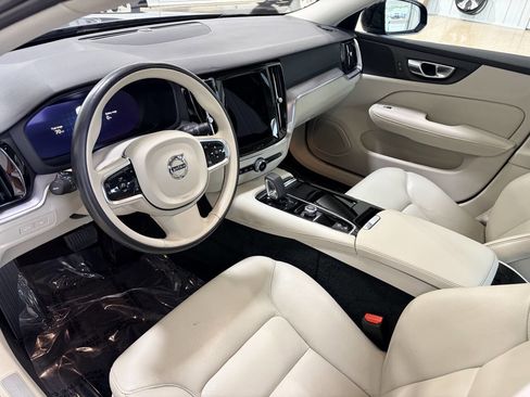 Used 2024 Volvo S60 T8 Core w/ Climate Package image 12