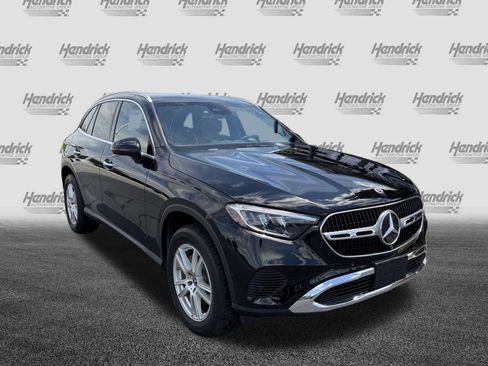 Certified 2023 Mercedes-Benz GLC 300 4MATIC w/ Exclusive Trim Package image 3
