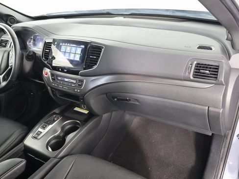 Used 2023 Honda Passport EX-L image 9
