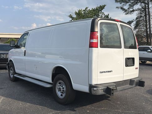 Used 2024 GMC Savana 2500 w/ Driver Convenience Package RWD image 10