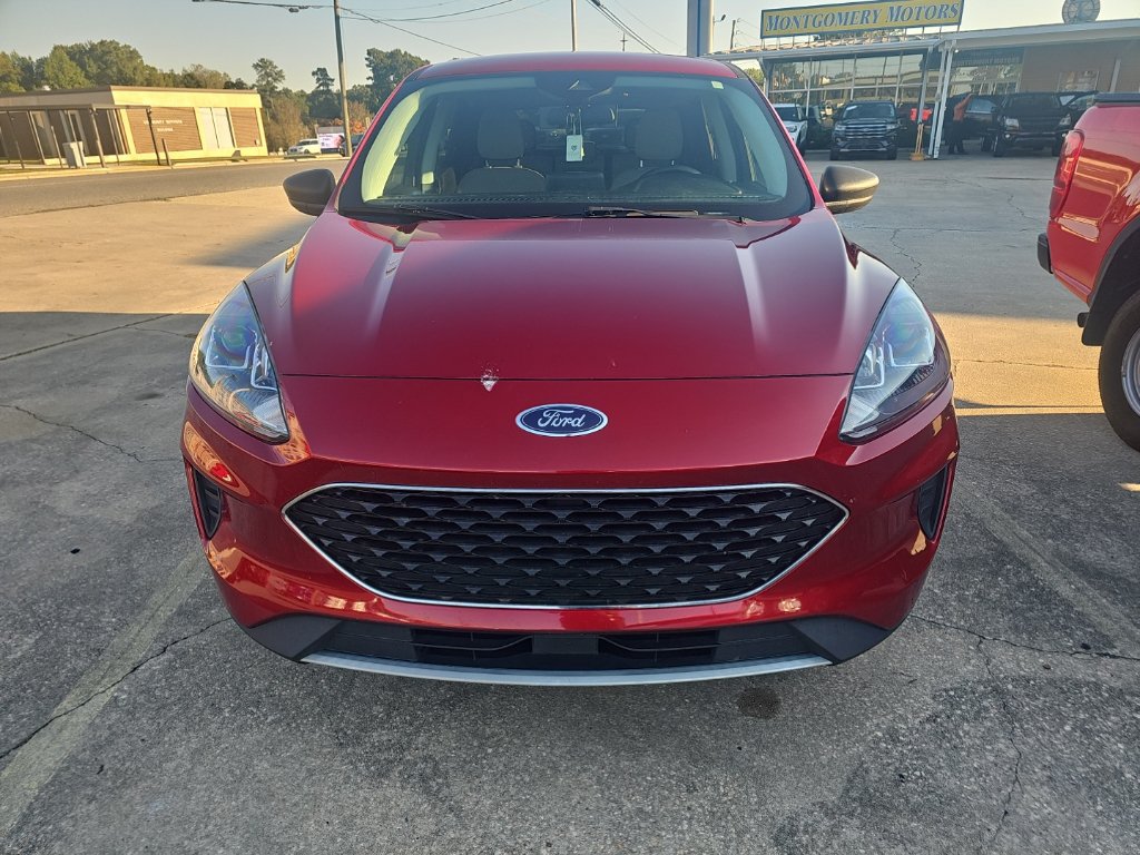 Used 2022 Ford Escape SE w/ Convenience Package FWD image 4