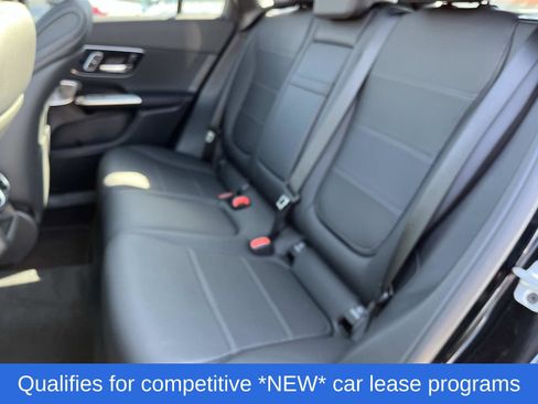 Used 2026 Mercedes-Benz GLC 300 GLC 300 image 17