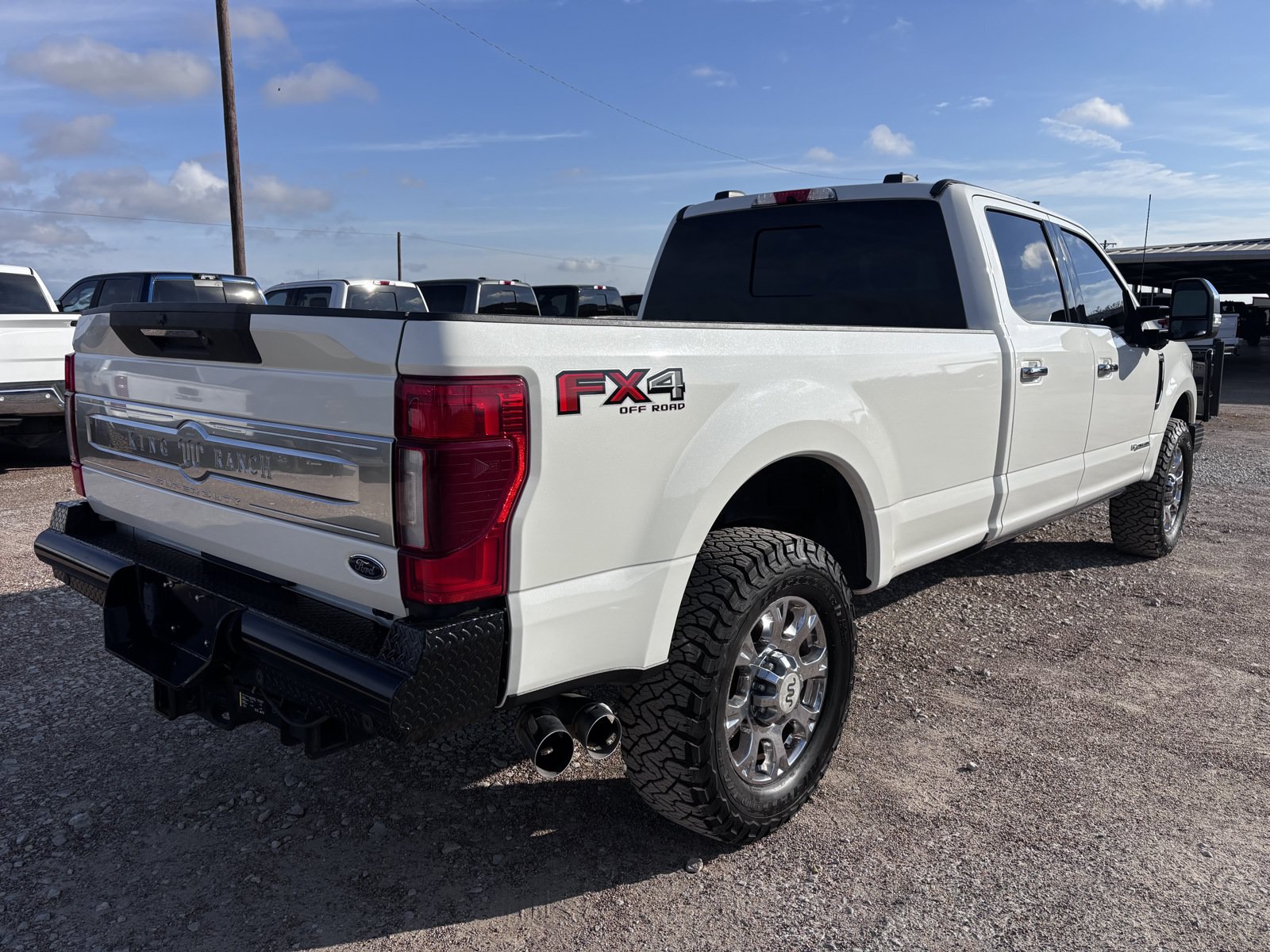 Used 2020 Ford F350 King Ranch w/ King Ranch Ultimate Package AWD/4WD image 6