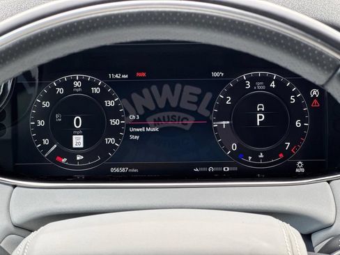 Used 2020 Land Rover Range Rover Evoque First Edition AWD/4WD image 11