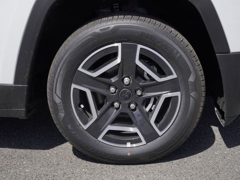 New 2026 Jeep Cherokee Limited AWD/4WD image 10