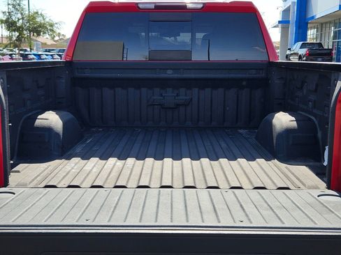 Certified 2022 Chevrolet Silverado 1500 LT Trail Boss w/ LT Trail Boss Premium Package AWD/4WD image 28