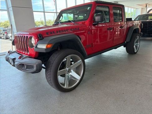 Used 2021 Jeep Gladiator Rubicon AWD/4WD image 4
