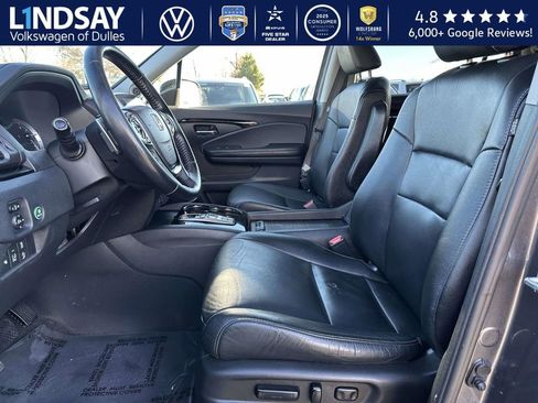 Used 2016 Honda Pilot Touring image 10