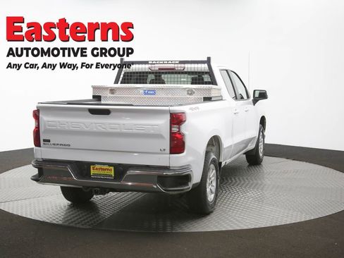 Used 2021 Chevrolet Silverado 1500 LT AWD/4WD image 41