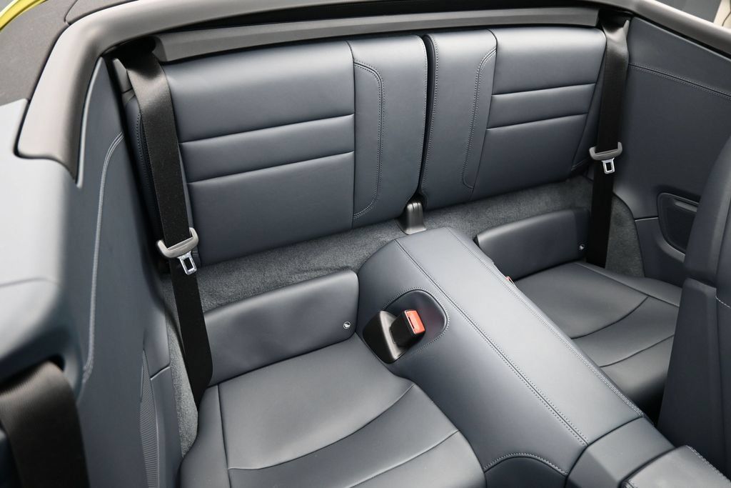 Certified 2025 Porsche 911 Carrera RWD image 28