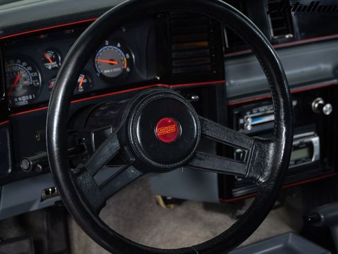 Used 1987 Chevrolet Monte Carlo SS image 31