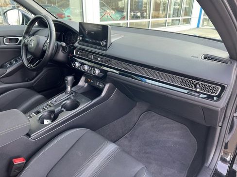 Used 2023 Honda Civic Sport image 21