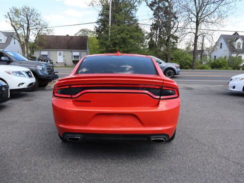 Used 2017 Dodge Charger R/T image 6
