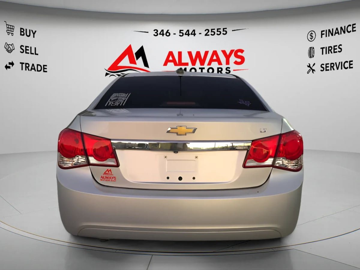 Used 2015 Chevrolet Cruze LT FWD image 15