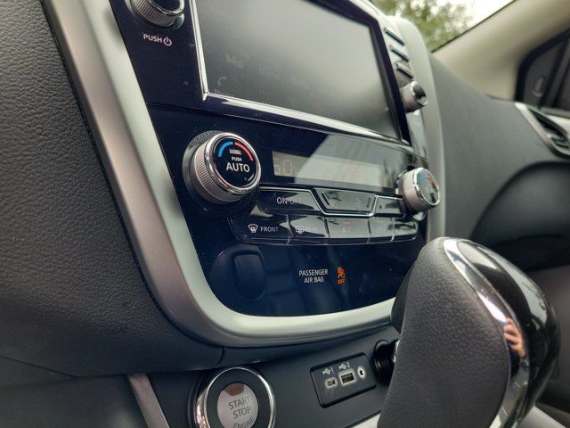 Used 2024 Nissan Murano SV FWD image 30