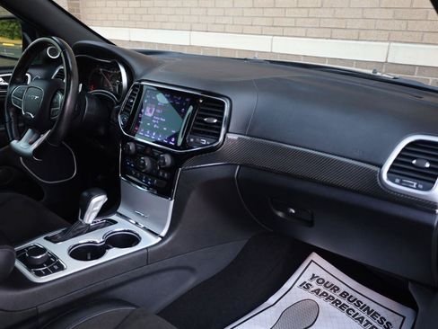 Used 2020 Jeep Grand Cherokee SRT AWD/4WD image 28