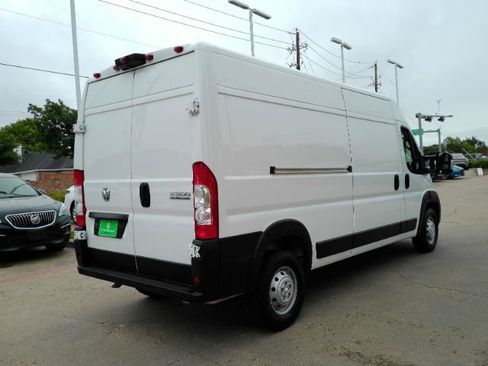 Used 2023 RAM ProMaster 2500 FWD image 10