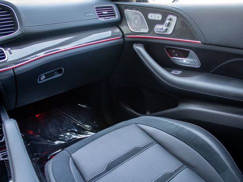 Used 2025 Mercedes-Benz GLE 53 AMG 4MATIC image 20
