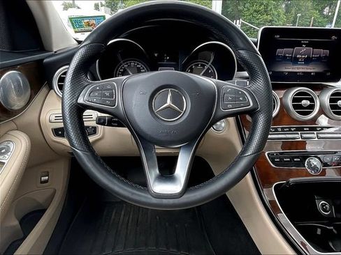 Certified 2018 Mercedes-Benz C 300 4MATIC Sedan image 10