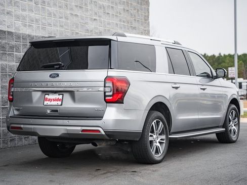 Used 2022 Ford Expedition Max Limited image 6