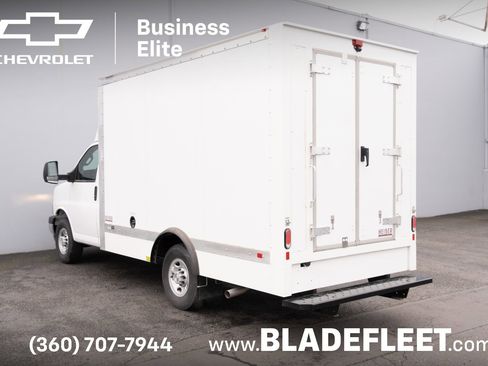 New 2024 Chevrolet Express 3500 w/ Power Convenience Package image 7