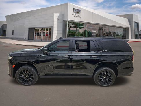 Used 2023 Cadillac Escalade Sport Platinum w/ LPO, ONYX Package AWD/4WD image 5