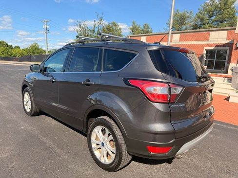 Used 2018 Ford Escape SE AWD/4WD image 8