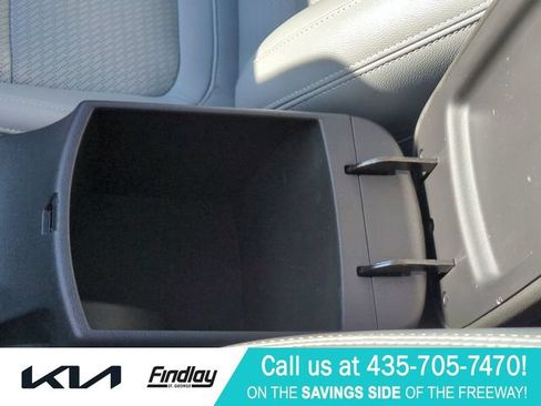 Used 2021 Hyundai Kona Limited AWD/4WD image 26