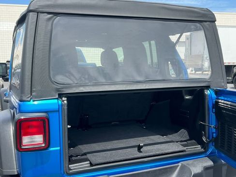 Used 2022 Jeep Wrangler Unlimited Sport AWD/4WD image 33