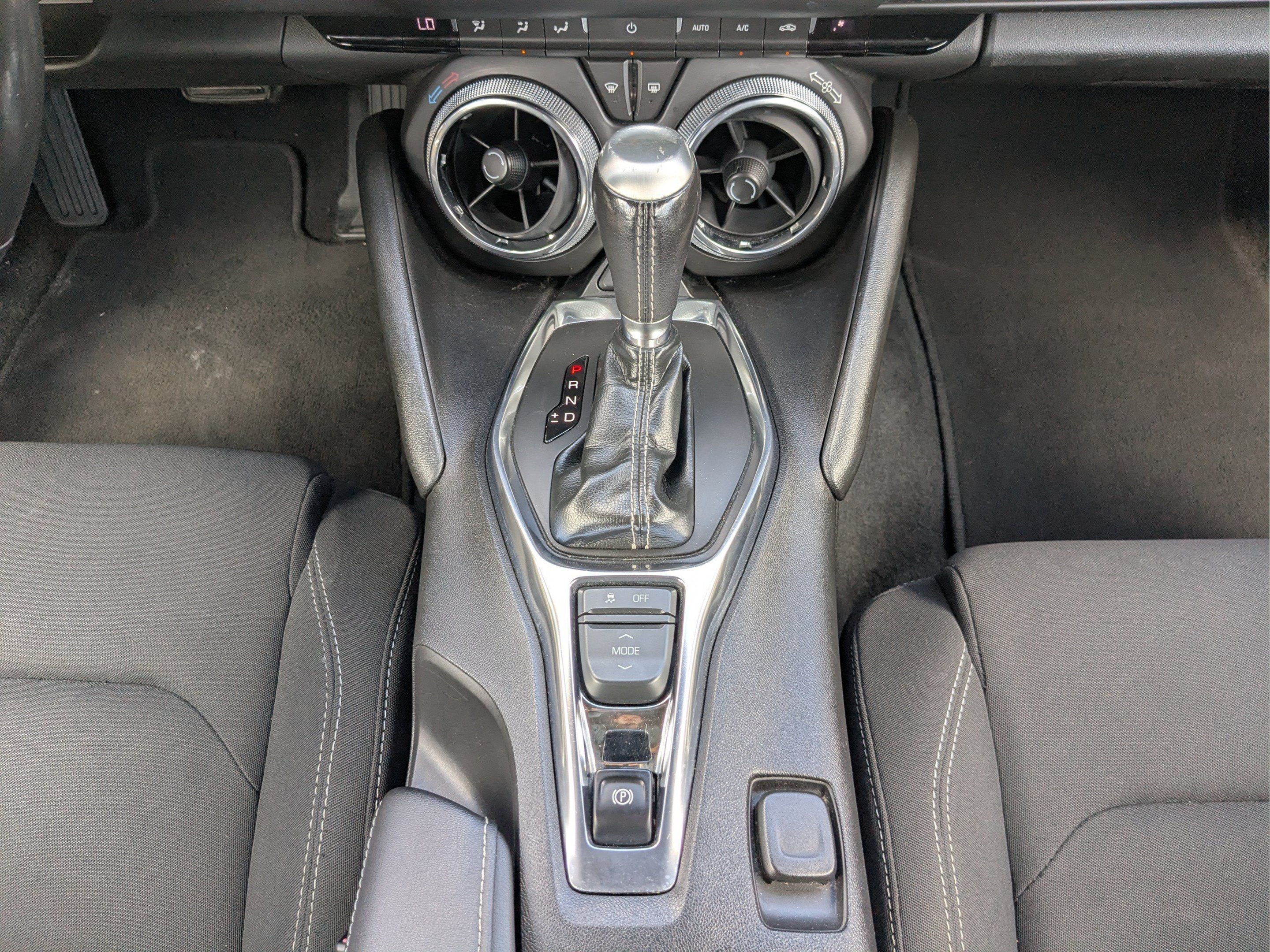 Used 2019 Chevrolet Camaro LT RWD image 19