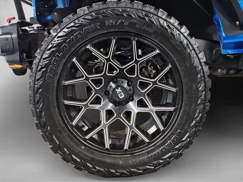 Used 2016 Jeep Wrangler Unlimited Rubicon image 20