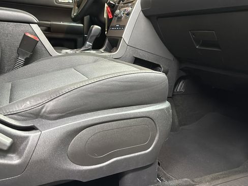 Used 2019 Ford Flex SE image 25