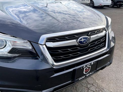 Used 2018 Subaru Forester 2.5i Touring w/ Popular Package #3B AWD/4WD image 4