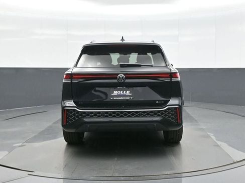 New 2026 Volkswagen Tiguan SE R-Line image 6