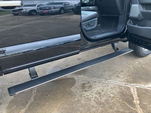 New 2025 Ford F250 Lariat w/ Lariat Ultimate Package image 13