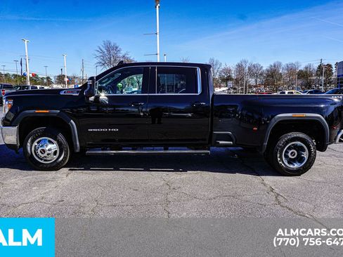 Used 2021 GMC Sierra 3500 SLE w/ SLE Value Package image 9