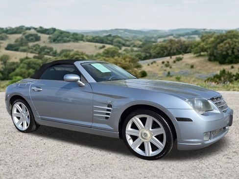 Used 2006 Chrysler Crossfire Limited RWD image 1