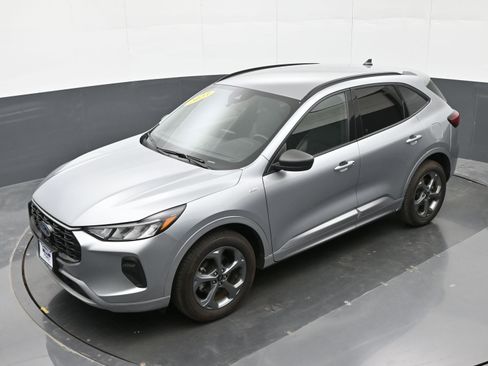Used 2023 Ford Escape ST-Line image 36