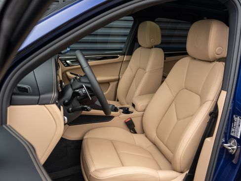 New 2026 Porsche Macan S image 5