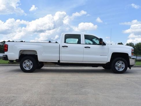 Used 2019 Chevrolet Silverado 2500 W/T RWD image 7