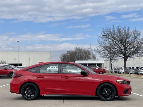 Certified 2024 Honda Civic Sport image 3