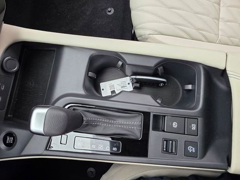 New 2026 Nissan Sentra SL w/ Floor Mat Package FWD image 20