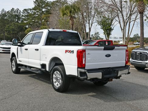 Used 2024 Ford F250 XLT w/ FX4 Off-Road Package image 3