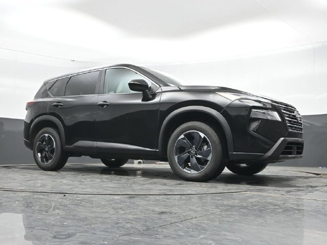Used 2025 Nissan Rogue SV AWD/4WD image 44