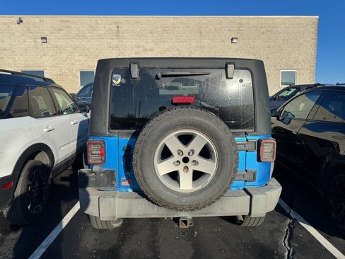 Used 2010 Jeep Wrangler Sport image 4