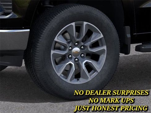 New 2026 Chevrolet Silverado 1500 LT w/ Texas Edition Plus image 9