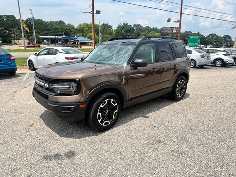 Used 2022 Ford Bronco Sport Outer Banks AWD/4WD image 15