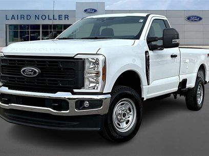 New 2026 Ford F350 XL w/ FX4 Off-Road Package