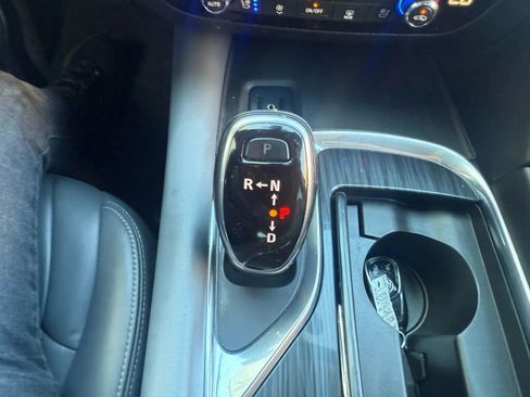 Used 2019 Buick Enclave Premium image 19